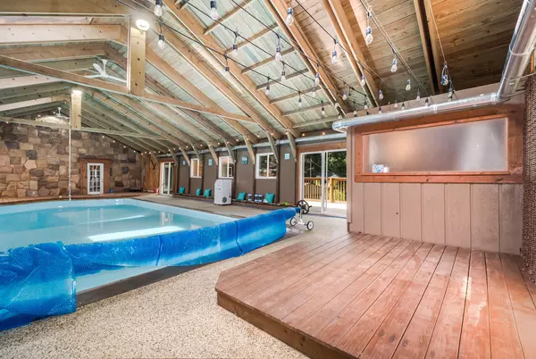 Kalamazoo, MI 49008,2455 Kensington Drive