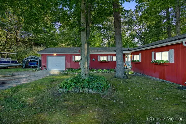 Vestaburg, MI 48891,7690 E Howard City Edmore Road