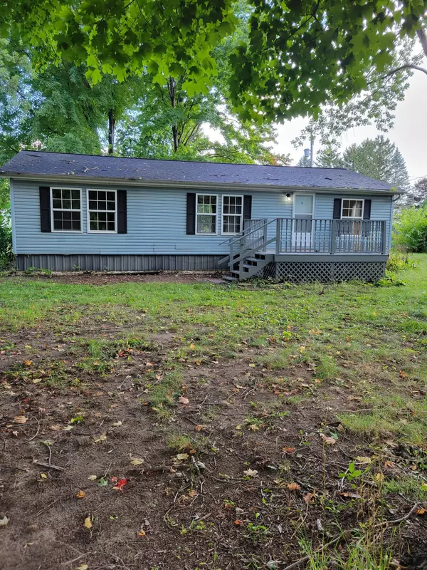 11376 Wildwood Drive, Marshall, MI 49068