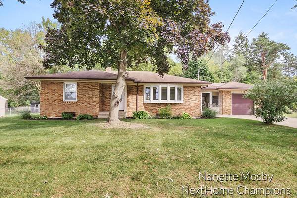 6082 Belmont NE Avenue, Belmont, MI 49306