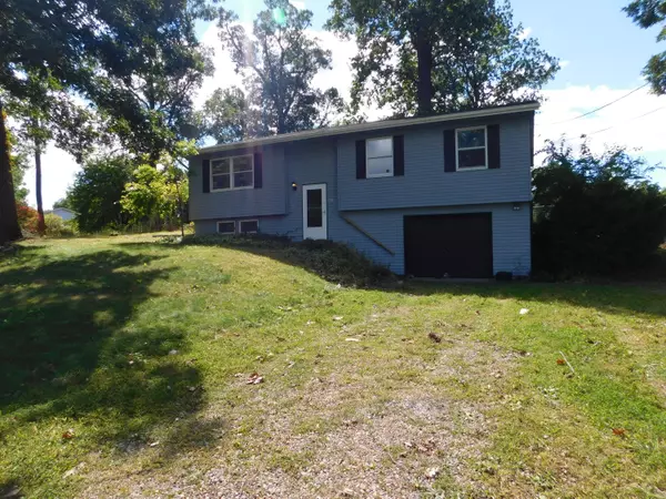 Edwardsburg, MI 49112,68409 Channel Parkway