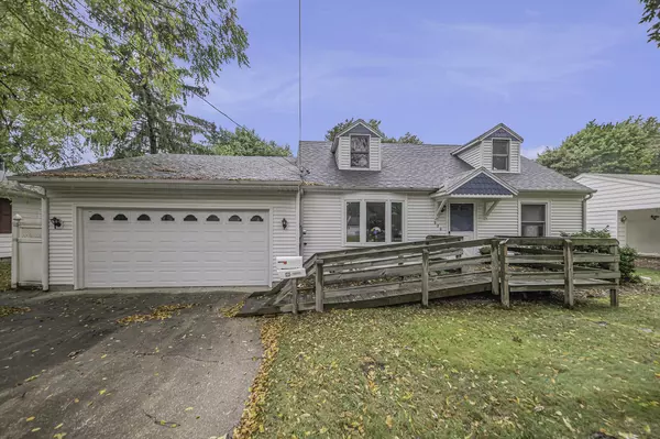 920 Lynn Avenue, Kalamazoo, MI 49008