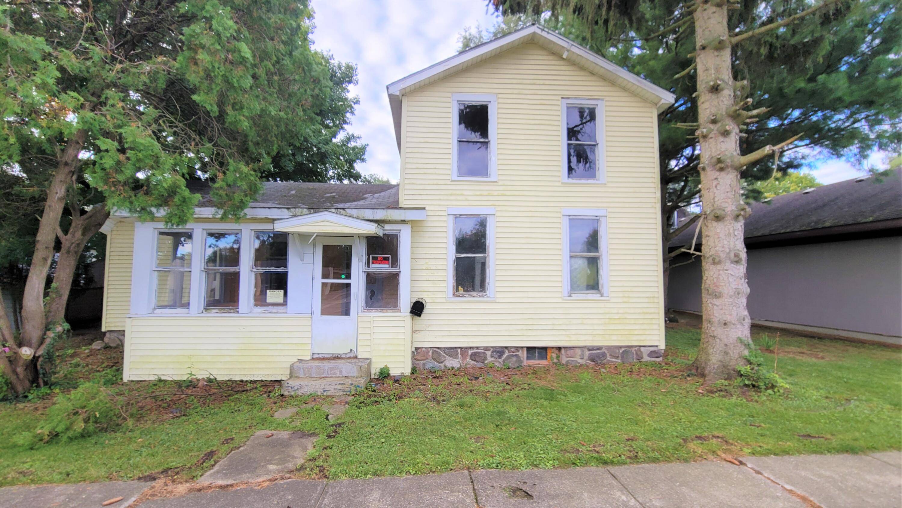 276 E Main Street, Marcellus, MI 49067
