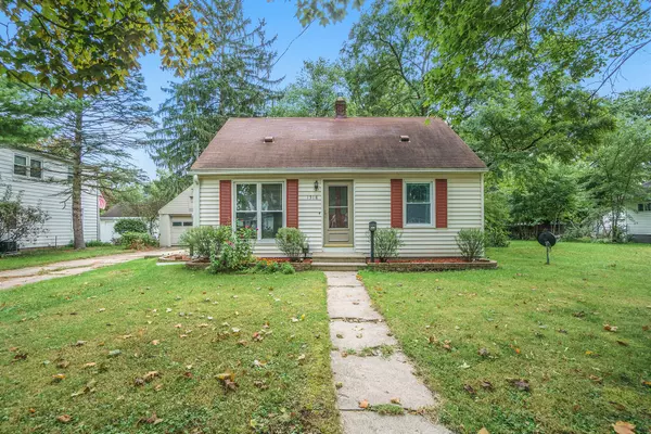 1518 Woodrow Drive, Kalamazoo, MI 49048