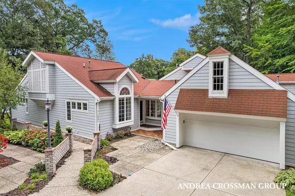 16994 Landing Drive, Spring Lake, MI 49456