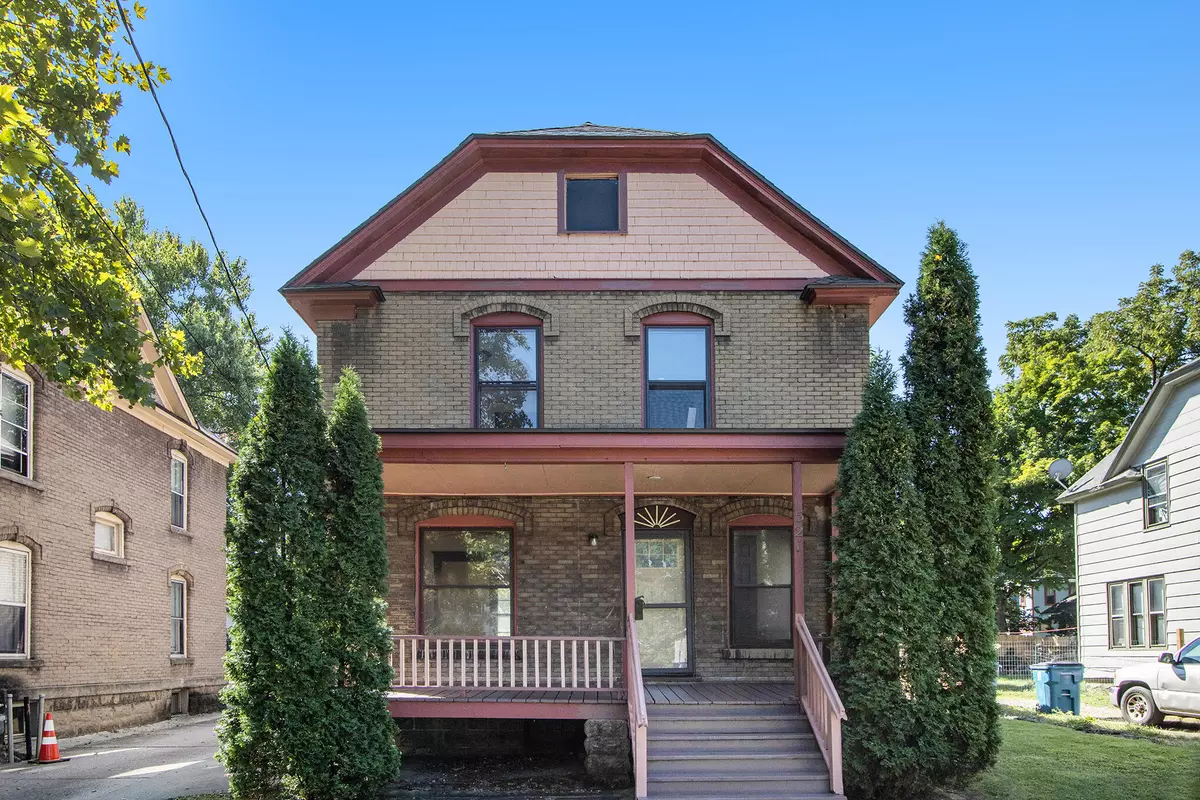 Kalamazoo, MI 49008,521 Forest Street