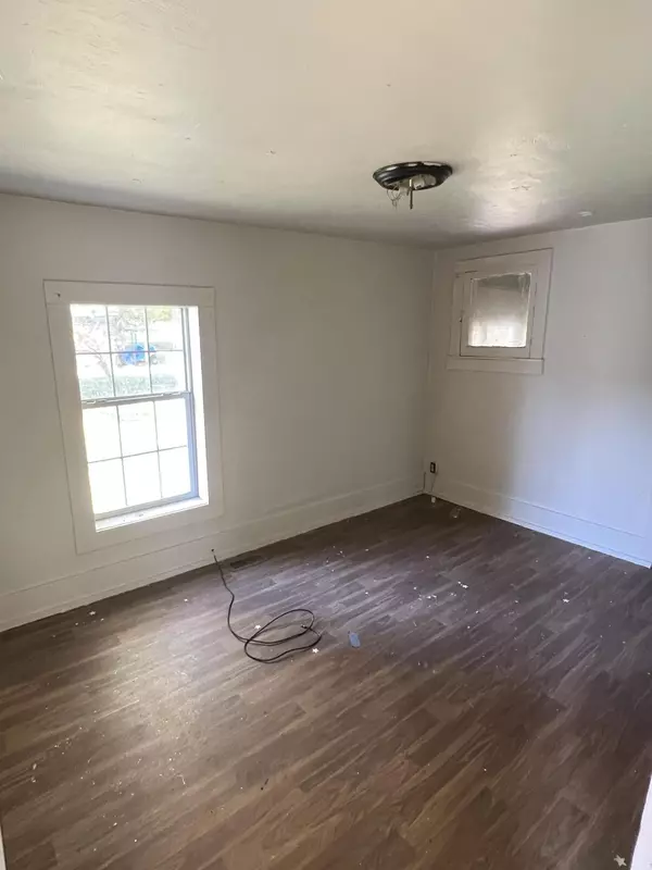 Decatur, MI 49045,309 S George Street