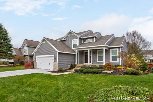 Ada, MI 49301,5496 Highbury SE Drive