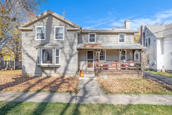 718 W Green Street, Marshall, MI 49068