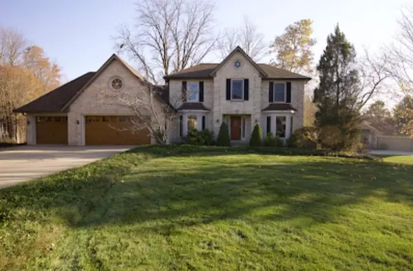 742 Tanbark Drive, Dimondale, MI 48821