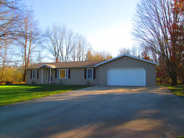 1003 W Hazel Road, Hart, MI 49420