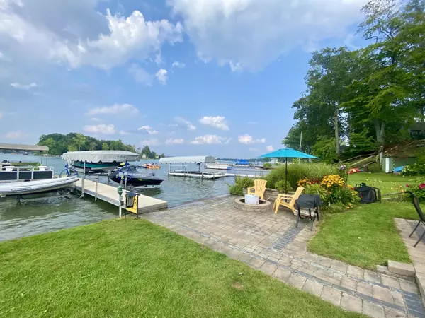 Dowagiac, MI 49047,31530 Maple Island Road