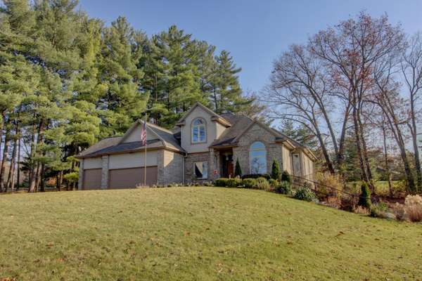 3990 Nelson Drive,  Jackson,  MI 49203