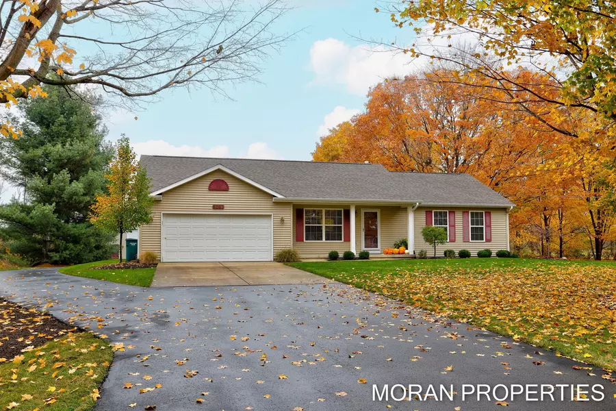 6083 Alger Street, Allendale, MI 49401