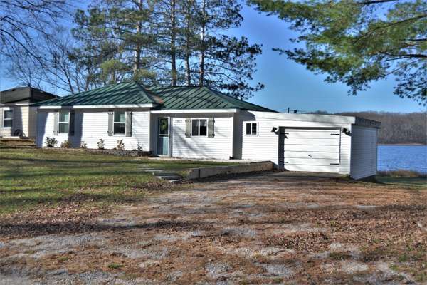 3957 Cleveland W Drive, Bitely, MI 49309