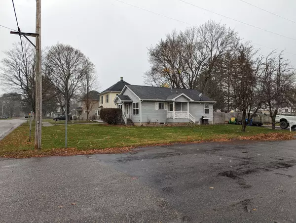 110 S Crowley Street, Scottville, MI 49454