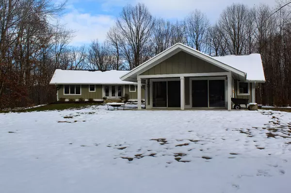 South Haven, MI 49090,296 65th St