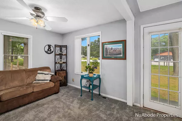 1512 Holton Road Muskegon, MI 49445