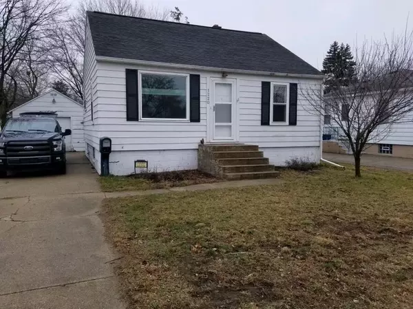 1220 Colfax Avenue, Grand Haven, MI 49417