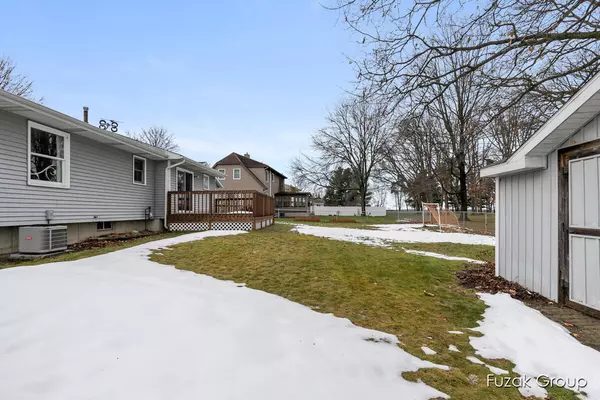 Jenison, MI 49428,6887 Eric Avenue