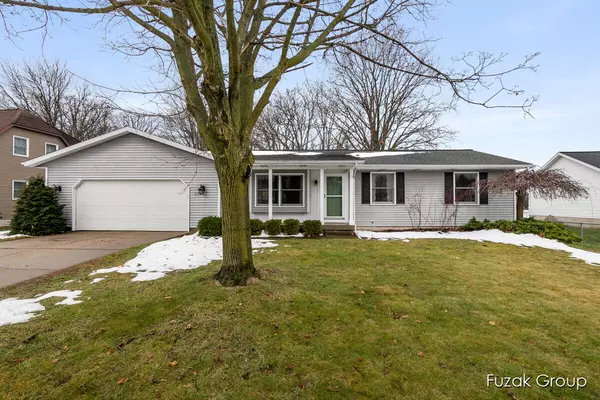 6887 Eric Avenue, Jenison, MI 49428