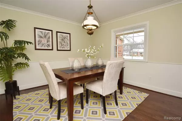 Farmington Hills, MI 48334,28619 WESTERLEIGH Road