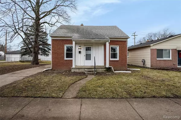 28681 PINEHURST Street, Roseville, MI 48066