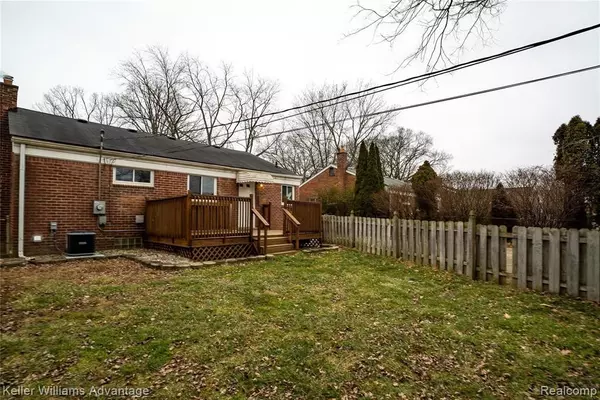 Livonia, MI 48150,28080 W CHICAGO Street