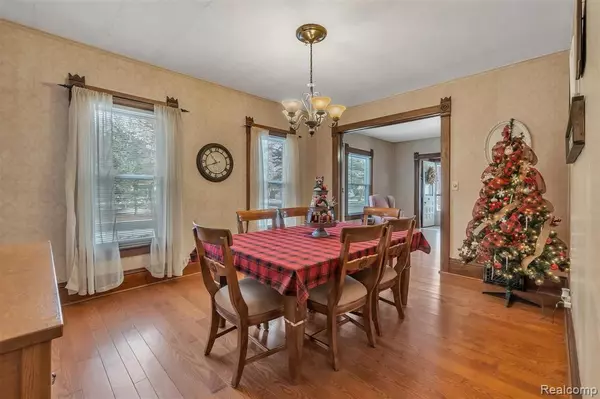 Stockbridge, MI 49285,402 S WOOD Street