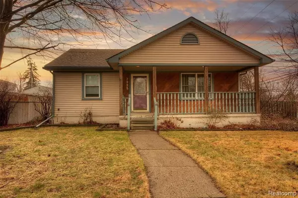 Dearborn Heights, MI 48127,7325 N SILVERY Lane