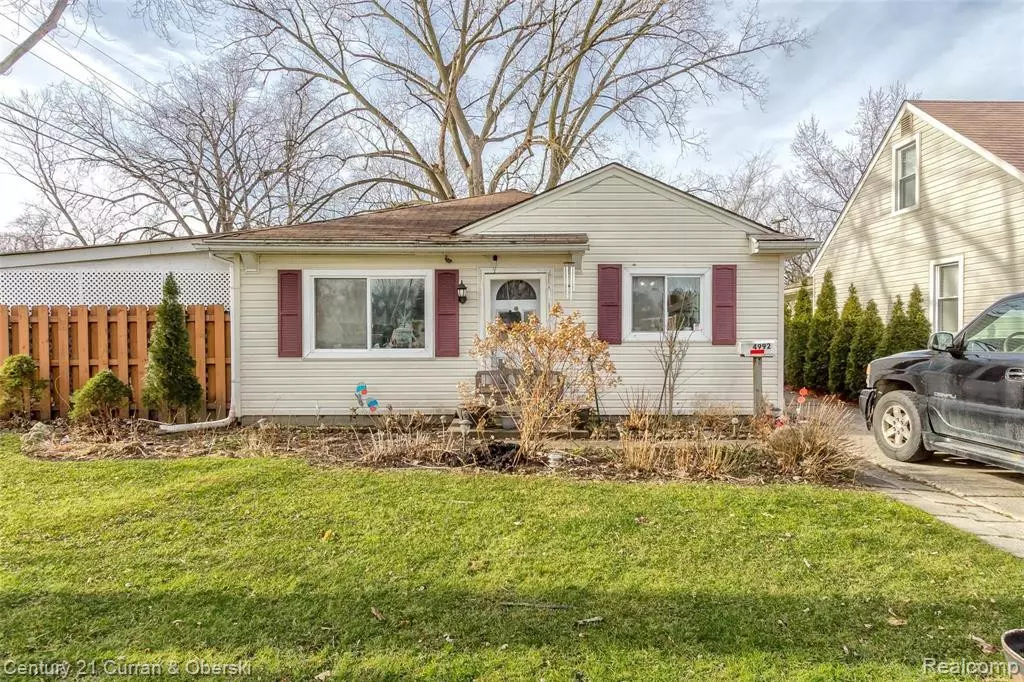 Dearborn Heights, MI 48125,4992 Williams Street