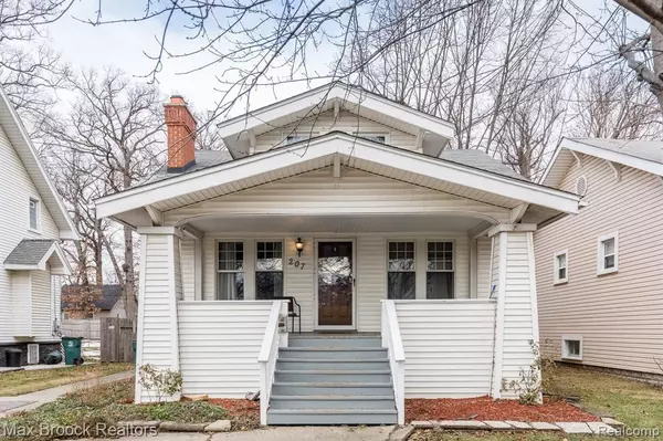 207 E MARYLAND Avenue, Royal Oak, MI 48067