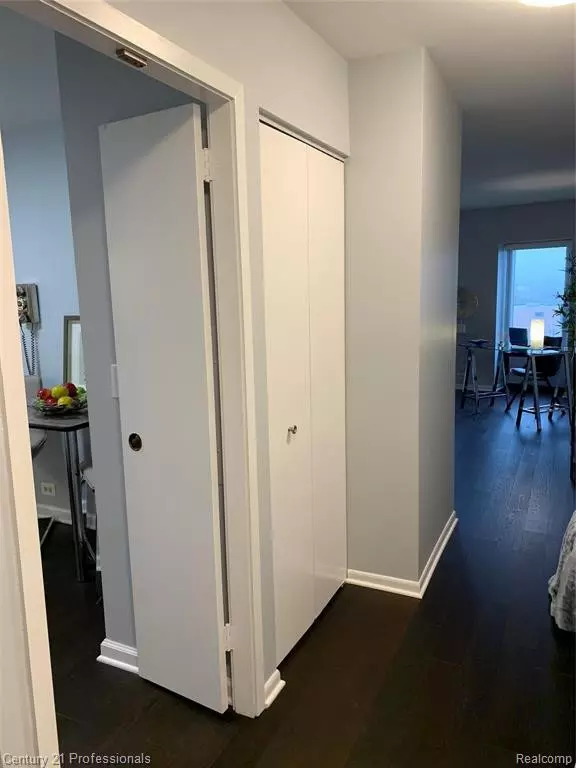 Southfield, MI 48075,5000 Town Center