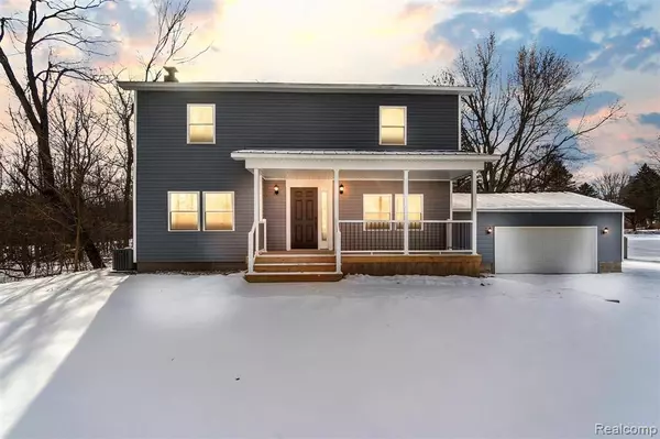 5451 W LANSING Road, Perry, MI 48872