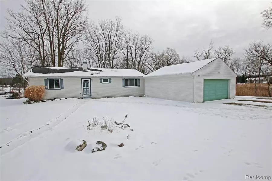 1985 VIOLA Drive, Ortonville, MI 48462