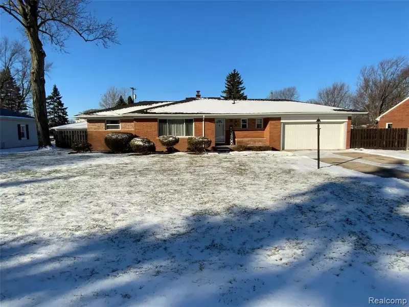 8466 HARDING Street, Taylor, MI 48180