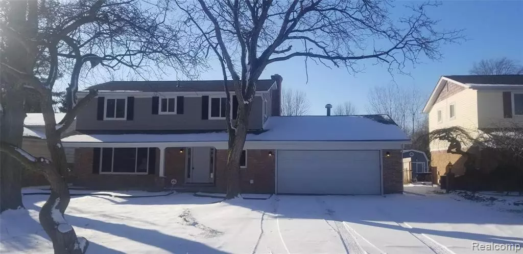 39961 MEMORY Lane, Harrison Township, MI