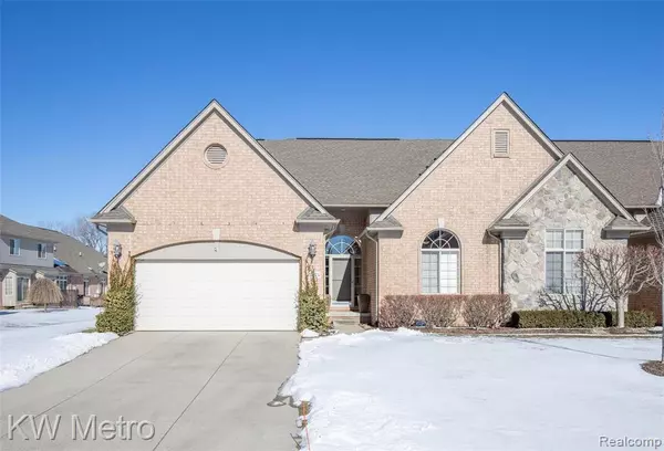 2535 RIDGECREST Drive, Shelby Twp, MI 48316