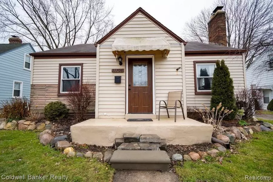 21706 GAUKLER Street, Saint Clair Shores, MI 48080