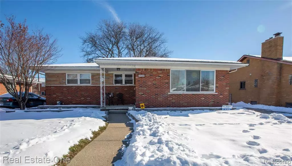 Warren, MI 48093,27326 Jean Road