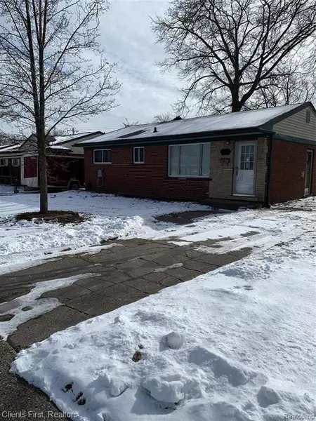 32441 HAZELWOOD, Westland, MI