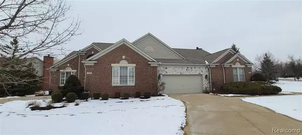 44562 ASPEN RIDGE Drive, Northville, MI 48168