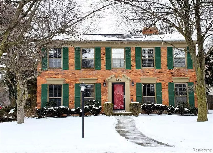 550 LAKELAND Street, Grosse Pointe, MI 48230