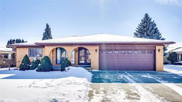 Sterling Heights, MI 48312,13832 HARBOUR Court