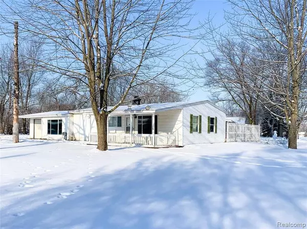Grand Blanc, MI 48439,6244 SPRINGDALE Boulevard