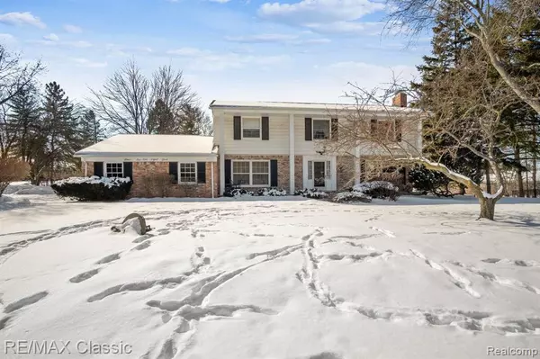 46682 DANBRIDGE Court, Plymouth, MI 48170