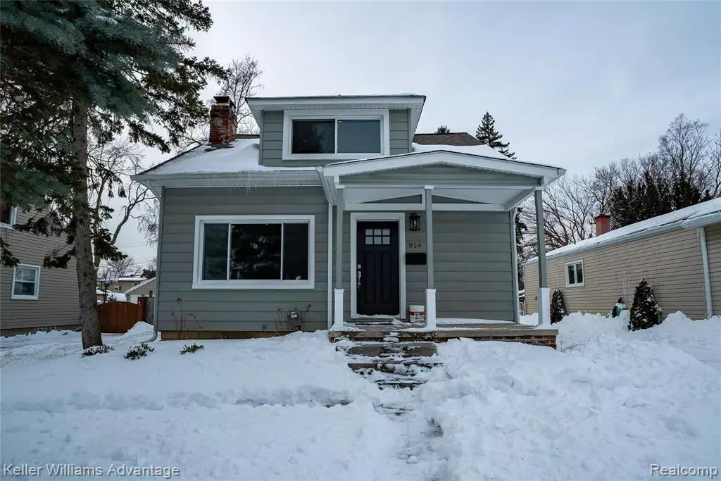 Royal Oak, MI 48067,914 WYANDOTTE Avenue