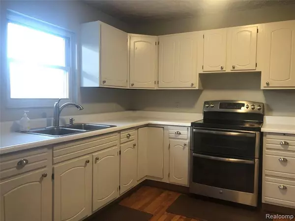 Grand Blanc, MI 48439,4388 HOWE Road