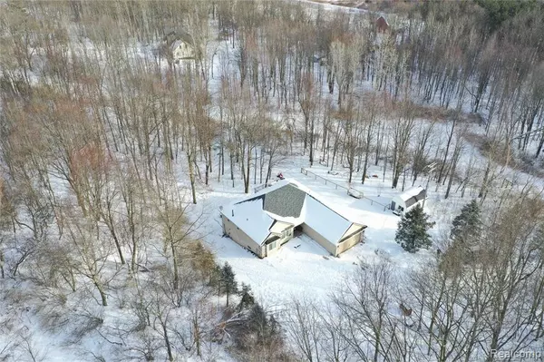 Attica, MI 48412,3255 BURNING TREE Lane