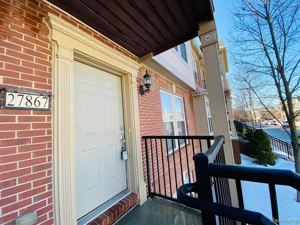 Novi, MI 48377,27867 HOPKINS Drive